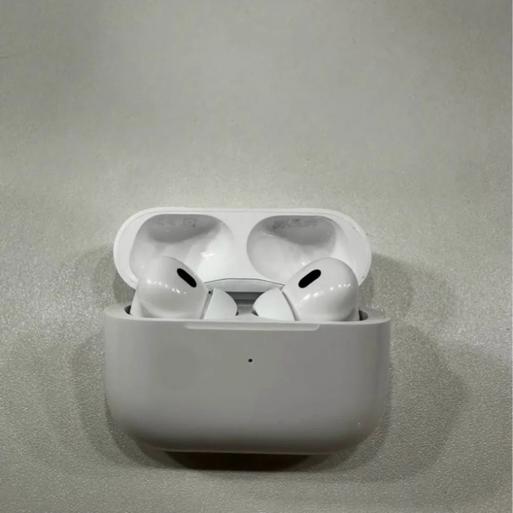 Apple White AirPods Pro Wireless Headset